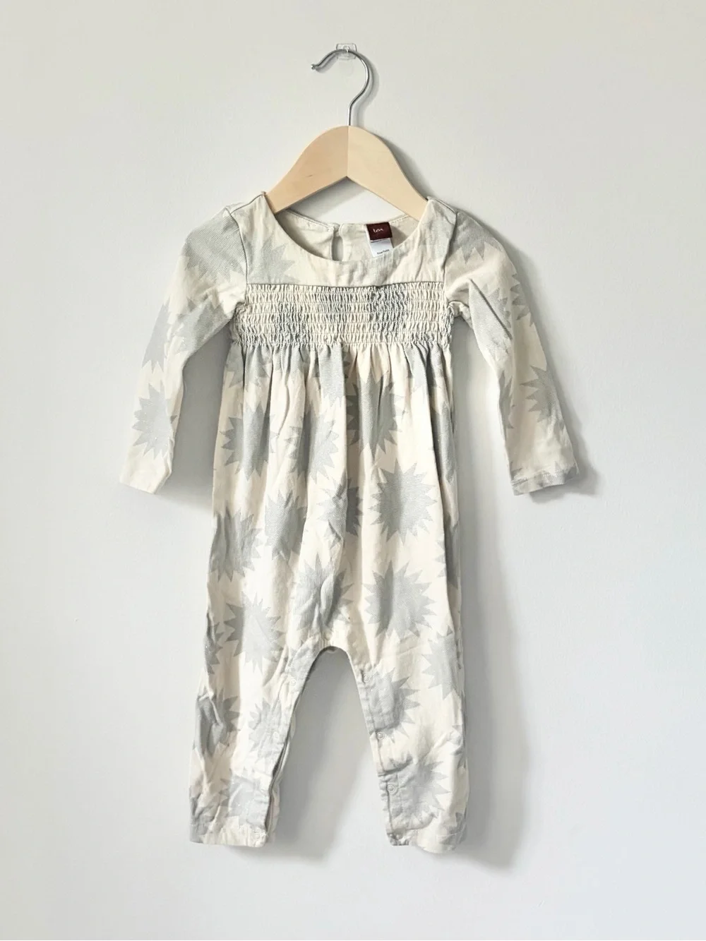 Tea Collection Baby Girls One Piece Size 12-18 Months